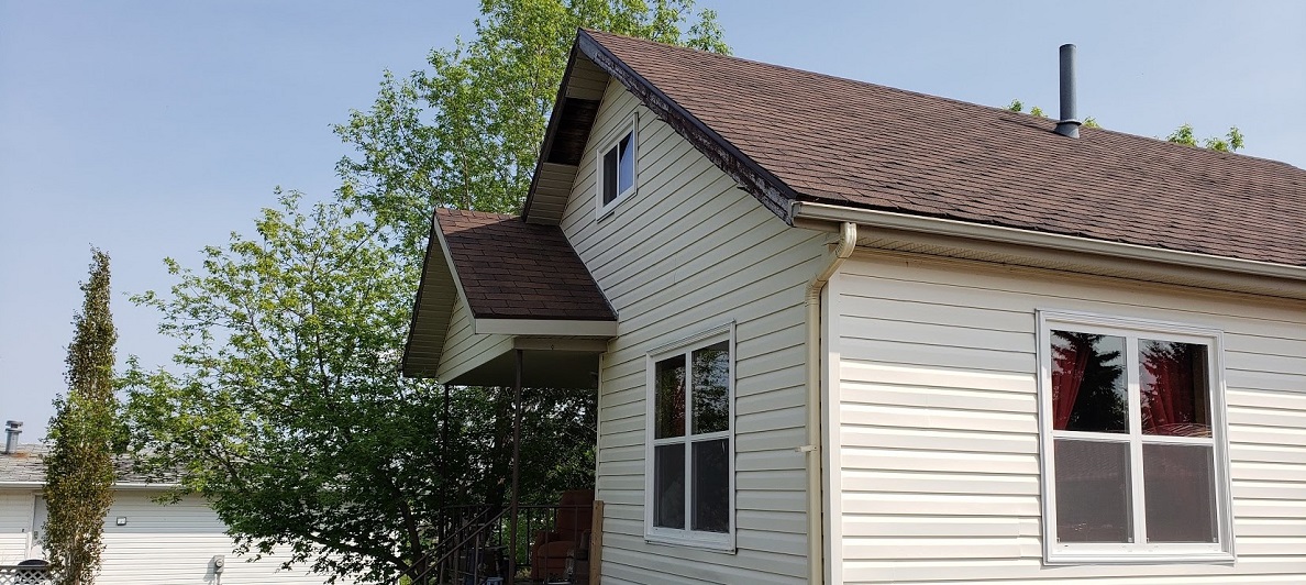 Missing Soffit & Fascia